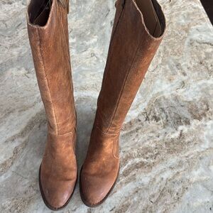 Women’s Born tall boot. Size 6 1/2 Brown suede lace up back detail.